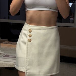 gold Cream Button-Detail Skirt shorts